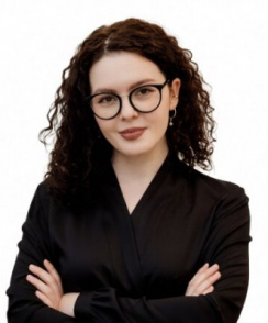 Комарова Елена Евгеньевна стоматолог