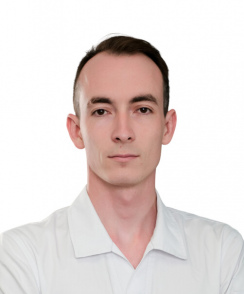 Учакин Антон Сергеевич массажист